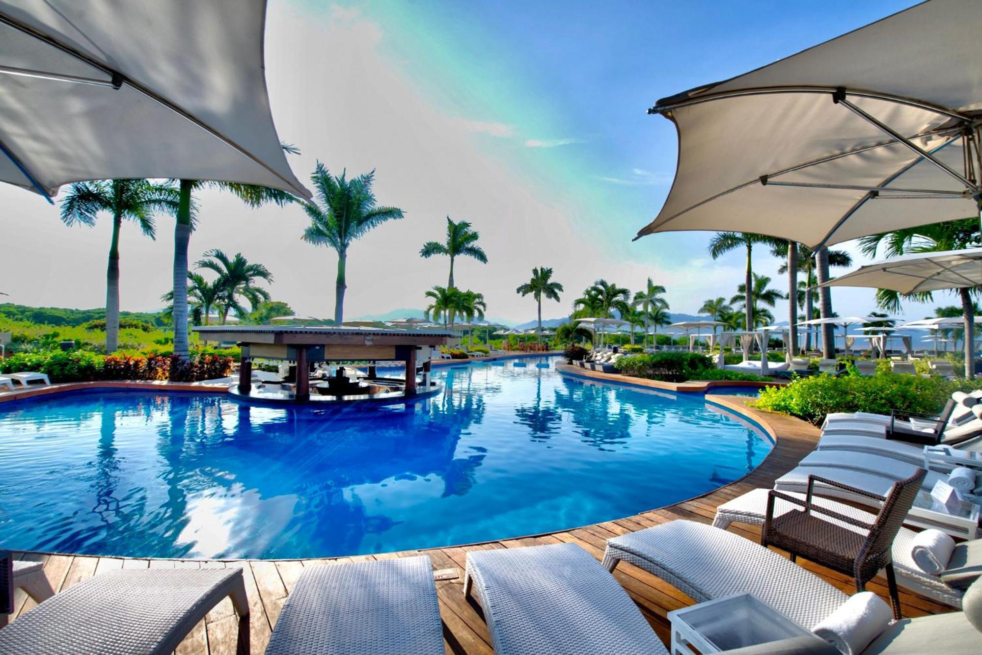 Grand Luxxe Two Bedroom Suite - Nuevo Vallarta Exterior photo